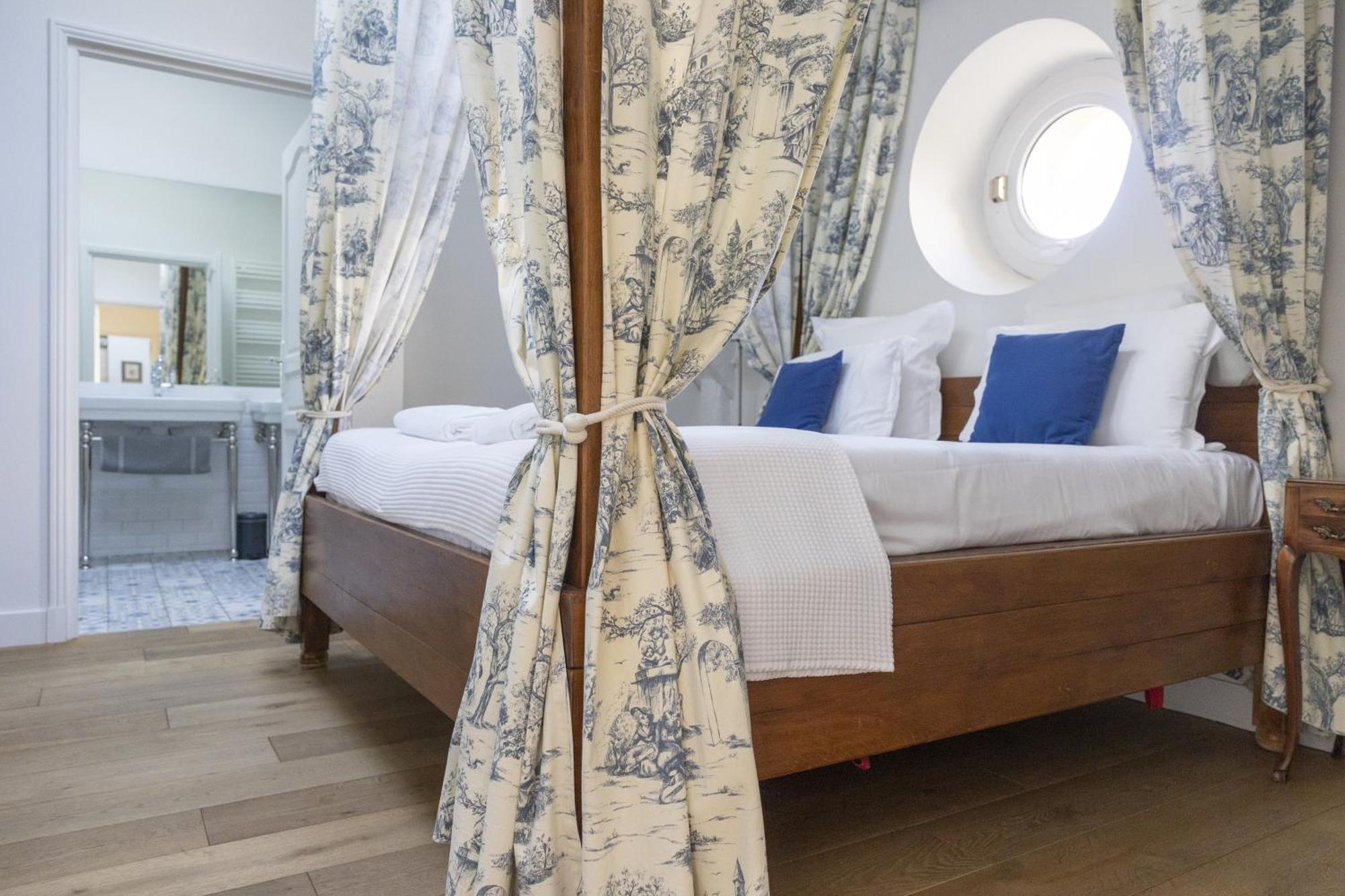 Chateau Gassies Latresne Εξωτερικό φωτογραφία