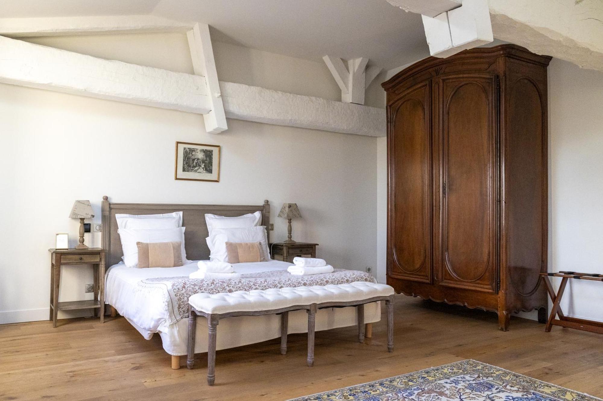Chateau Gassies Latresne Εξωτερικό φωτογραφία
